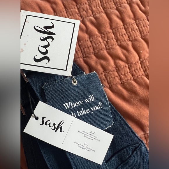 Sash Stylish Denim Crossbody Bag - Picture 6 of 6